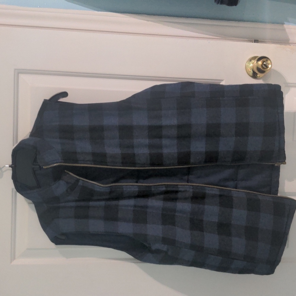 Men's reversible vest new never worn